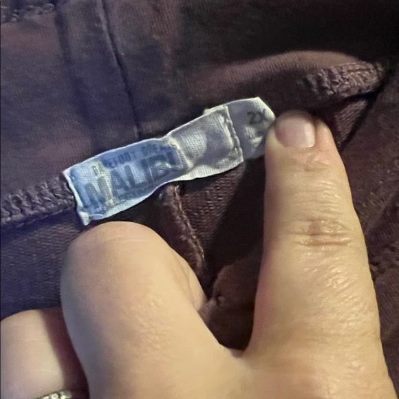 Barefoot dreams Malibu line pants - Picture 3 of 5